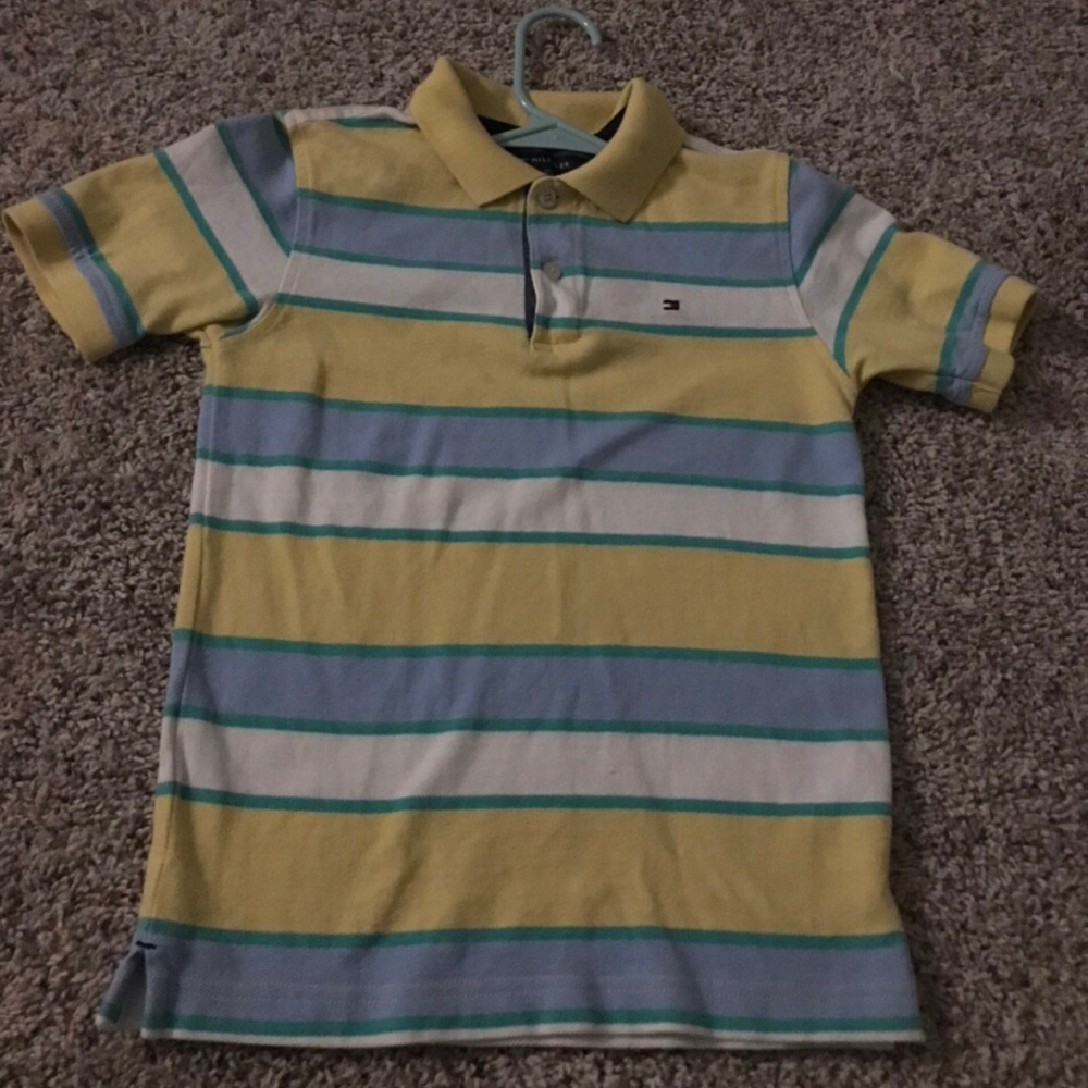 THRIFTED TOMMY HILFIGER SHIRT